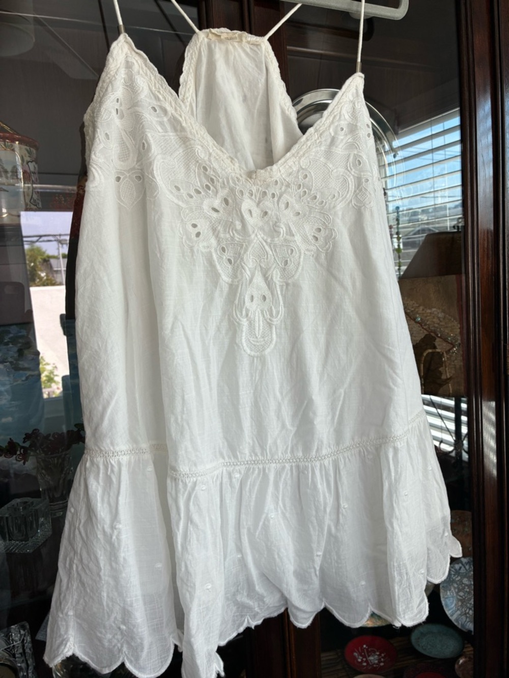 Let Me Be - Anthropologie White Scalloped Hem Cotton Top with Lace Detailing